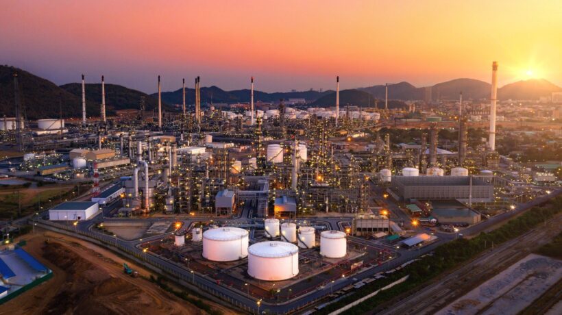 L’Opec taglia il greggio, la Russia ci guadagna
