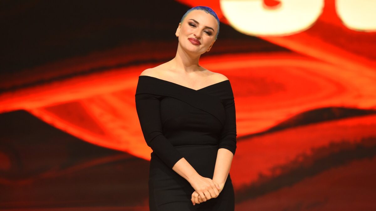 Non odia la Meloni. Su Arisa si abbatte l’intolleranza Lgbt: «Rinuncio ai Pride»