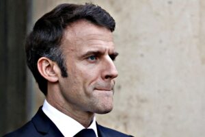 Parigi non tocca palla neanche in Sudan: colloqui organizzati da Riad e Washington