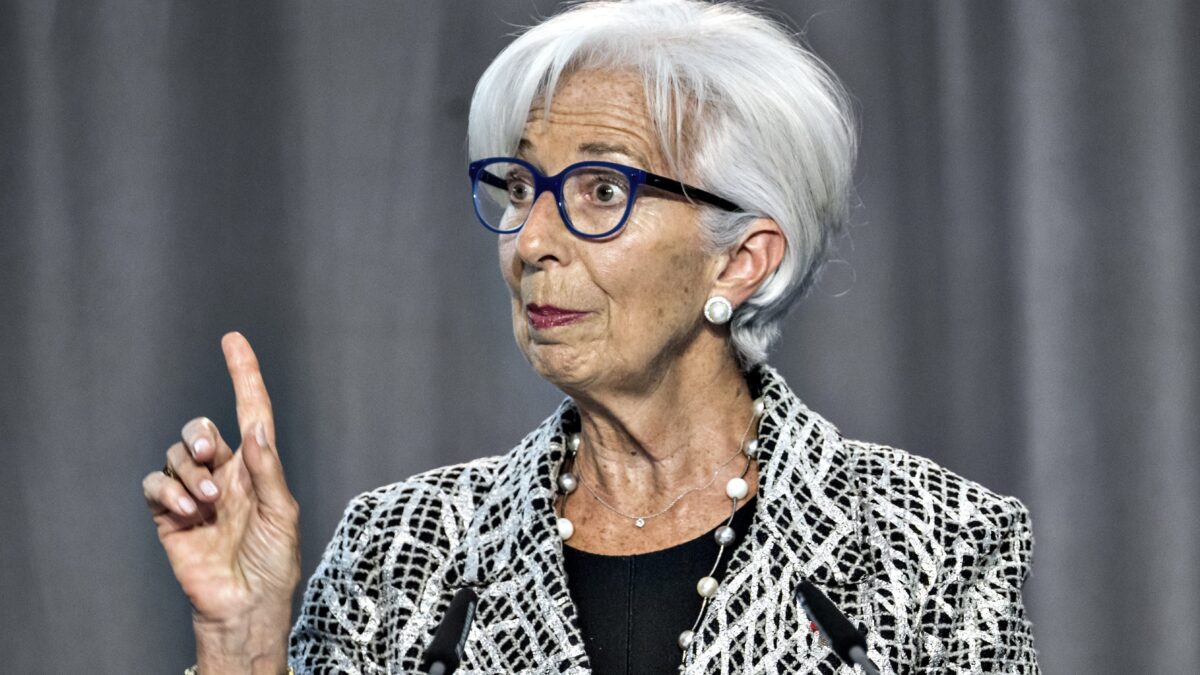Con la morsa Von der Leyen-Lagarde Bce senza autonomia e cittadini poveri