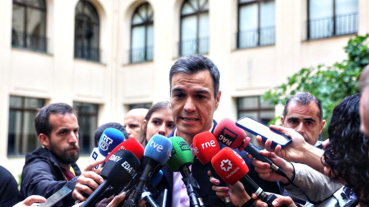 La destra trionfa anche in Spagna. E Sánchez si dimette per troppa fifa