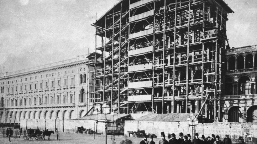 Milano: Piazza Duomo nel 1877 (Getty Images)