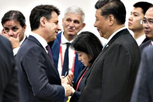 La guerra tiepida Italia-Cina fa bene all’Ue