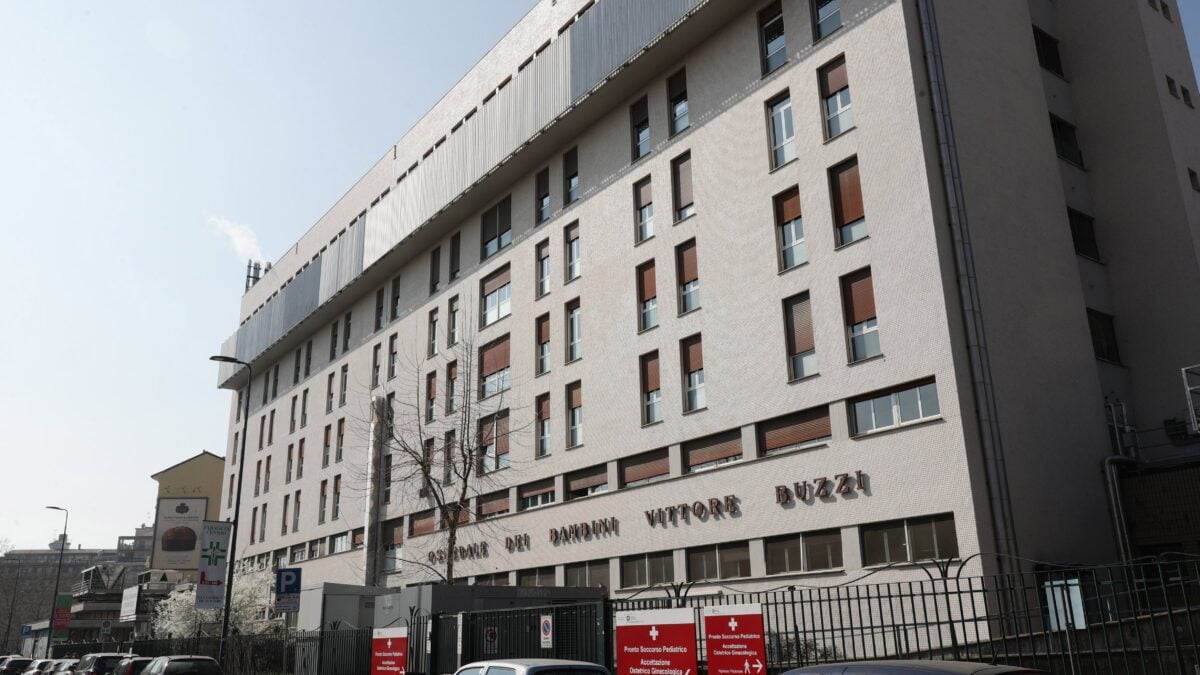 Genitori indagati per il no al tampone. L’ospedale non dà altri chiarimenti