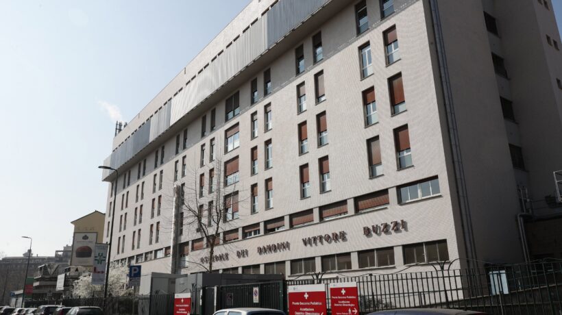 Genitori indagati per il no al tampone. L’ospedale non dà altri chiarimenti