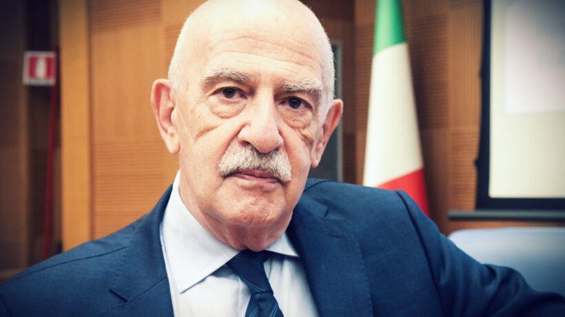 «Quando incontrate una donna incinta dovete applaudirla»