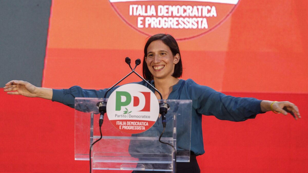 A sinistra la ricetta resta la stessa: la Schlein vuole più tasse per tutti