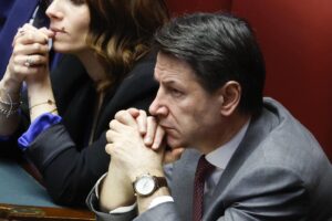 Quello schiaffo non è solo sbagliato, ma pure stupido