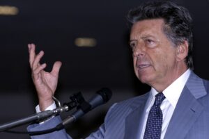 «Opero per far uscire i cattolici dal Pd»