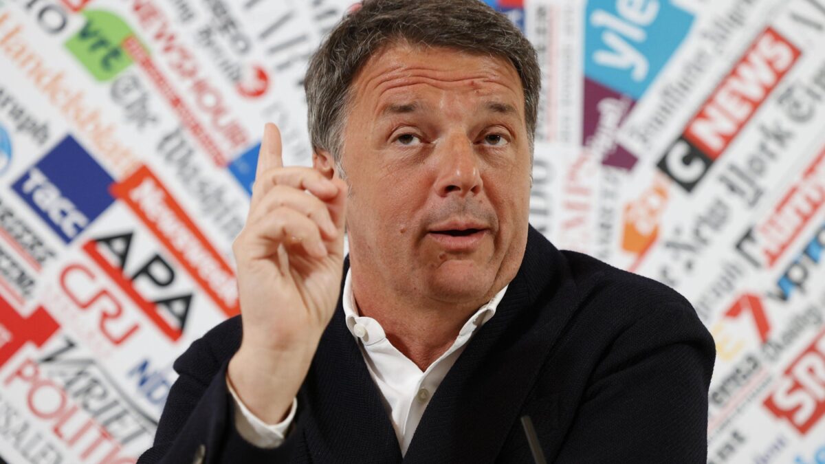 Il suo giornale li dà per «assolti». Ma per i genitori di Renzi al processo si mette male
