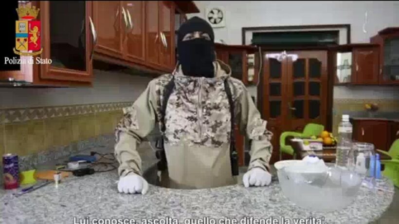 Preso minorenne pro Isis: «Stava per agire»