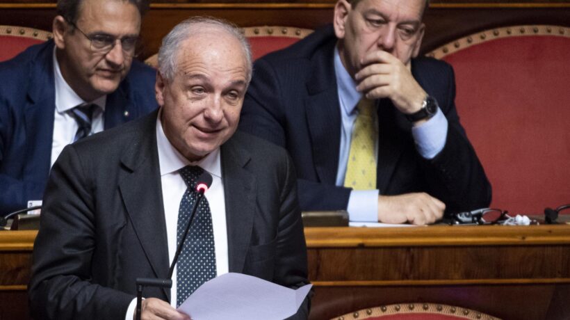 «Bruxelles ci vuole affogare per favorire il pescato del Nord»