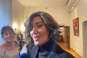 Adesso la Bernini  vuol trasformare  le ex caserme in case per gli studenti