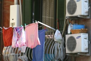 Stretta eco pure sui climatizzatori