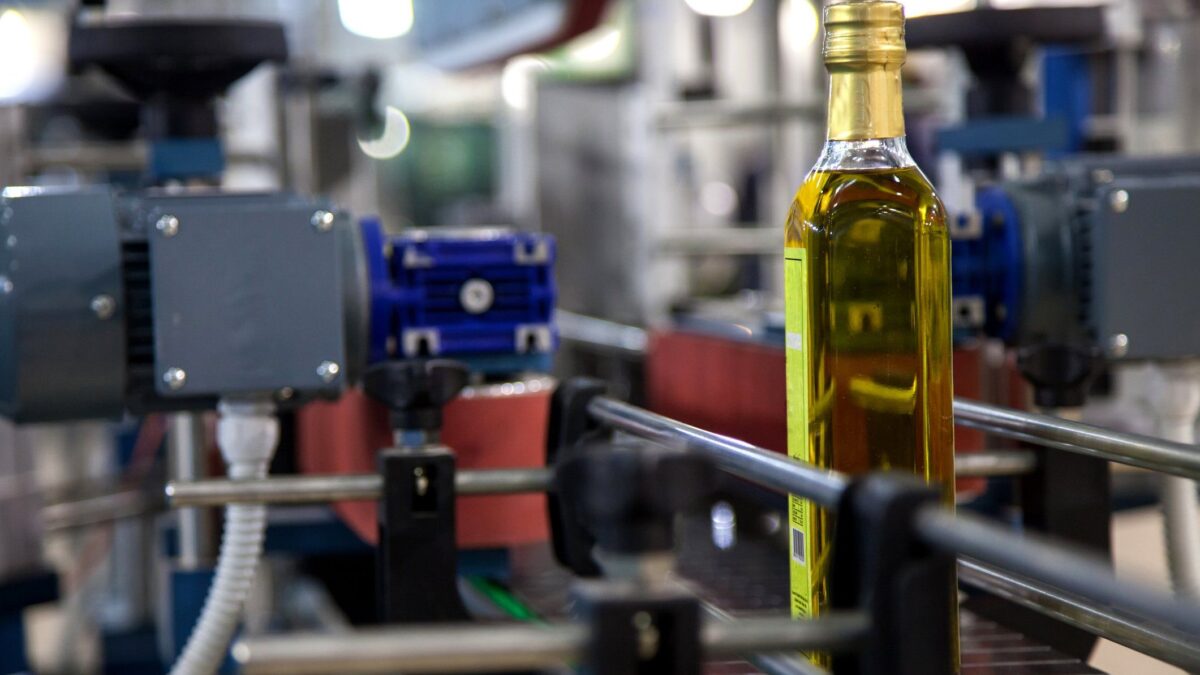 Primo stop al piano Ue contro il made in Italy