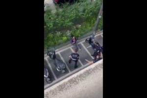 Milano, trans minaccia scolaresca ma per Sala i violenti sono i vigili