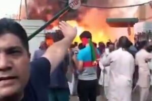Dopo l’arresto di Imran Khan in Pakistan scoppia il caos