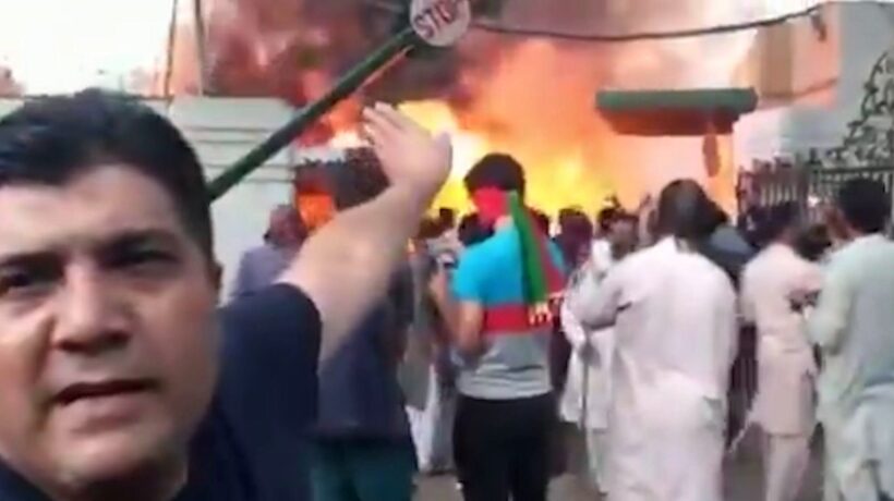 Dopo l’arresto di Imran Khan in Pakistan scoppia il caos