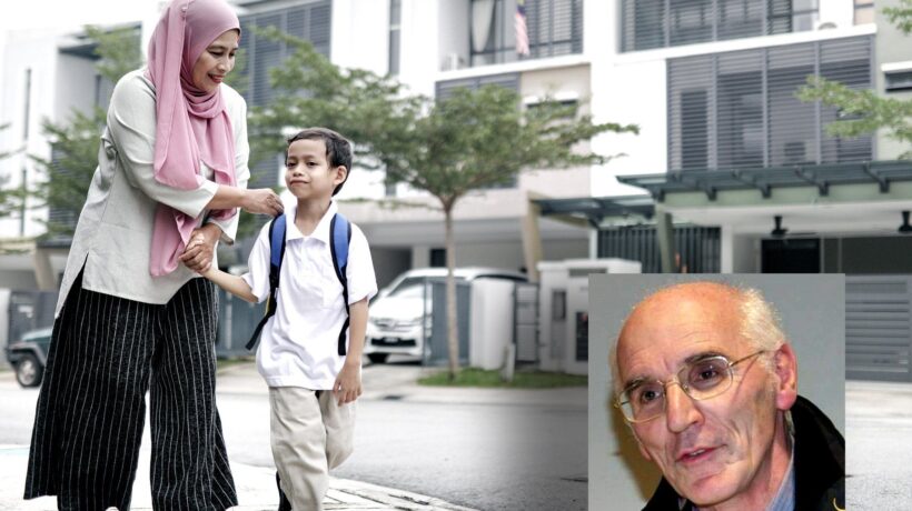 Islamico lascia la scuola che censura Gesù