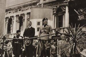Effemeridi: dal primo incontro Mussolini-Hitler all’Isola delle Rose