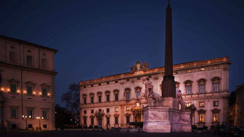 Pure sul Tfs la Consulta sbrodola e si mette a fare il lavoro dei politici