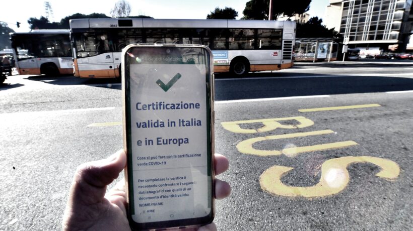 Come previsto: il green pass diventa eterno