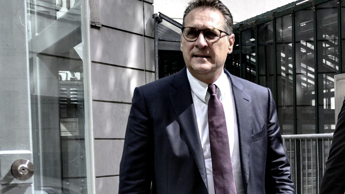 Quelle strane coincidenze russe col trappolone che azzoppò Strache