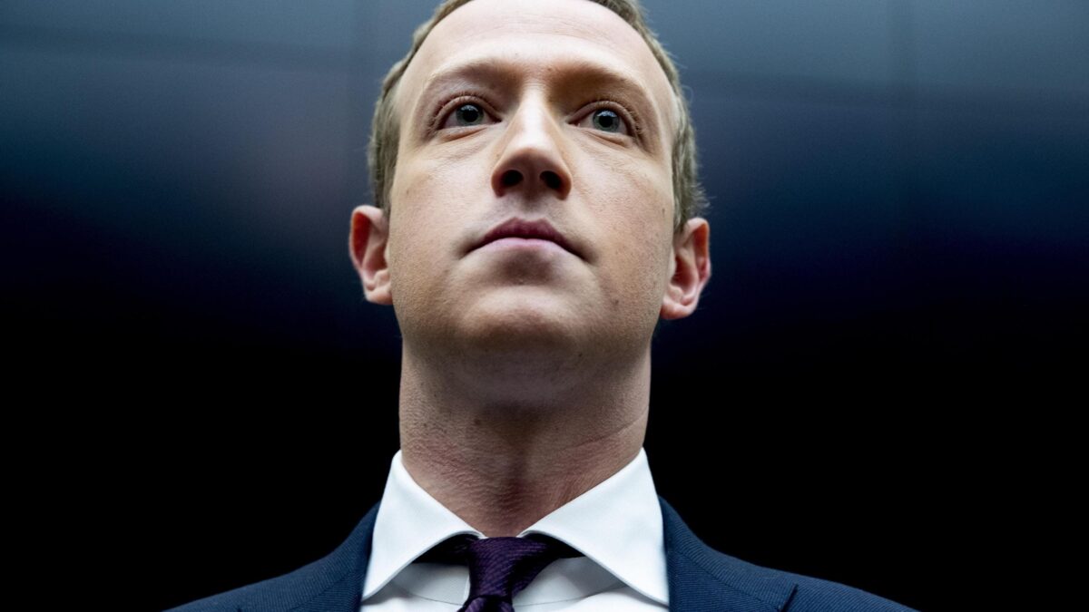 Zuckerberg si scusa per la censura: «Sul Covid la scienza aveva torto»