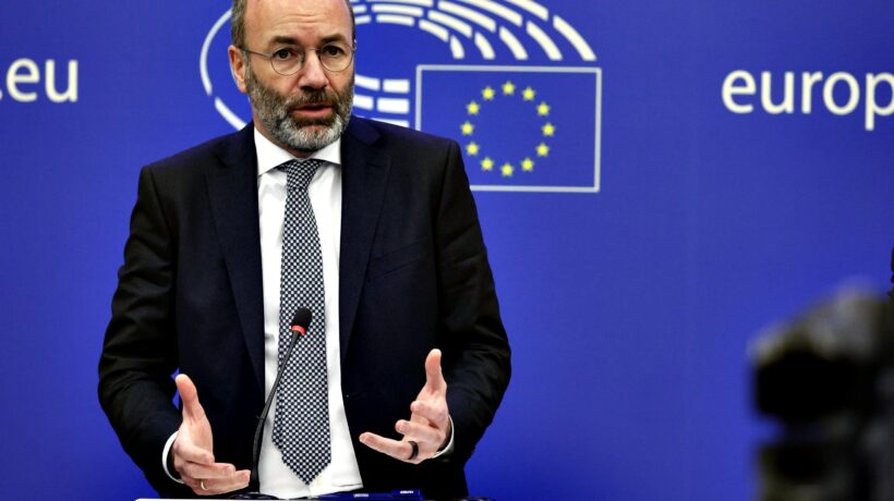 Weber spacca Bruxelles per virare a destra