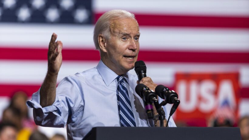 Alla faccia della neutralità: i censori del Web finanziano i dem e Biden