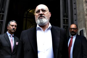«Report» inchioda Bonaccini. Cala il silenzio