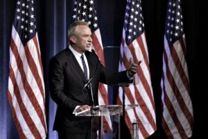La variabile Kennedy fa paura ai dem ma mette in guardia persino Trump