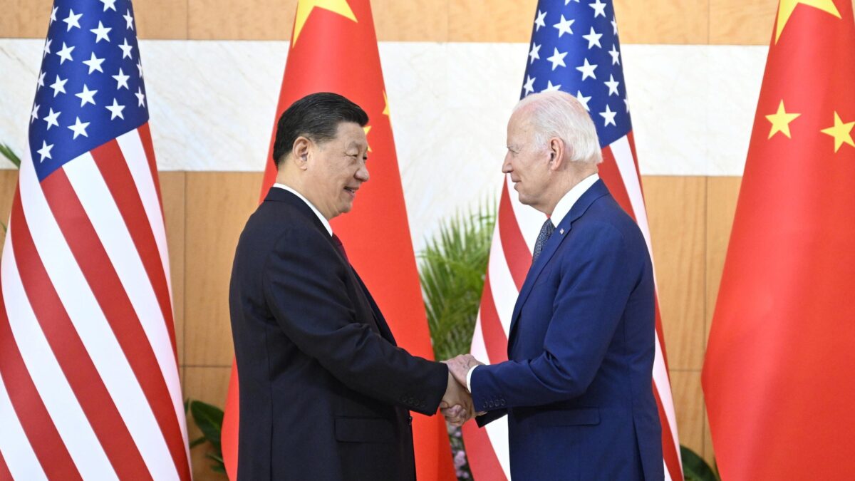«Xi è un dittatore». Biden colpisce ancora e Pechino ci marcia