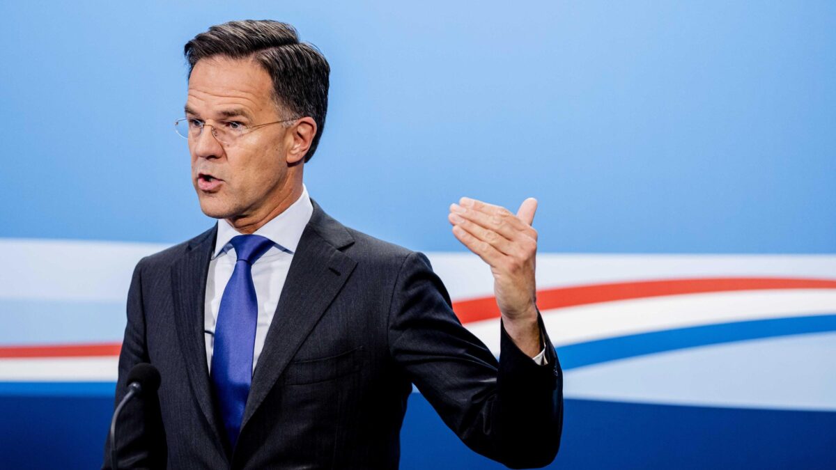 I contadini olandesi umiliano Rutte. Salta l’intesa per ridurre le emissioni
