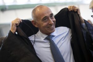 Marra e Cascini presto archiviati. Adesso a rischiare è il giudice