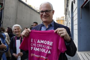 La Cedu delude i gay. Roccella: ora sanatoria