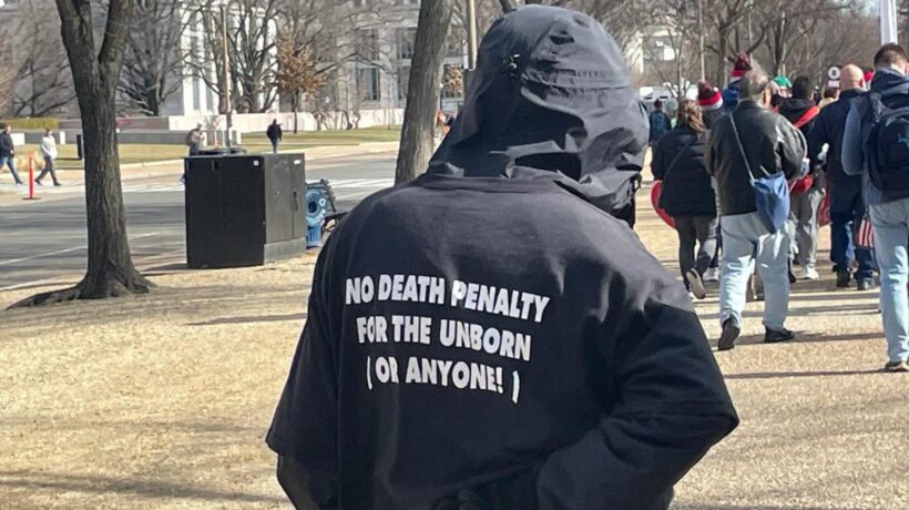 Grazie alla sentenza anti aborto negli Usa sono stati salvati almeno 60.000 bimbi