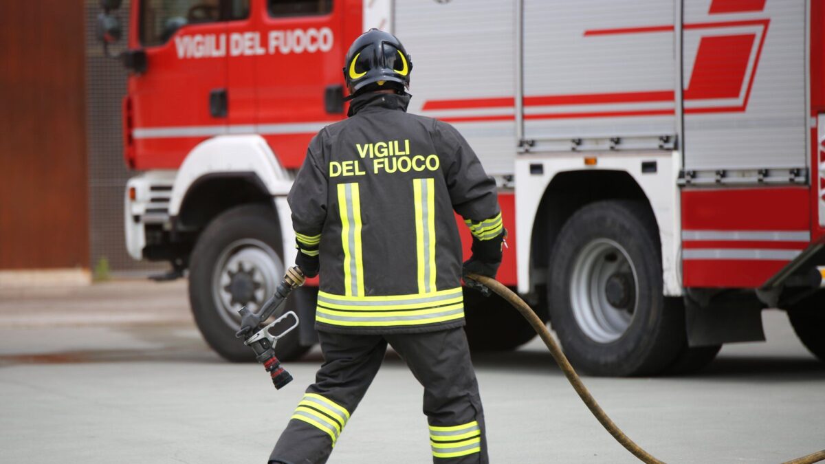 Sì all’accordo per i Vigili del fuoco. Solita ammuina Cgil che non firma