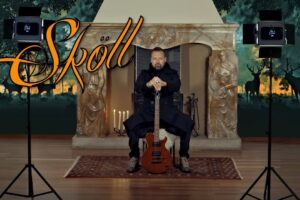 Skoll sulle tracce di Ulisse: il nuovo album del cantautore non conforme