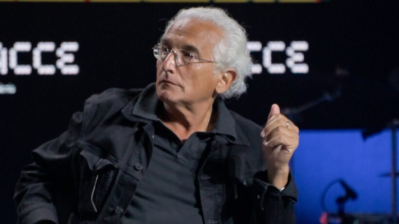 «Siamo colonizzati dagli algoritmi. Riprendiamoci il nostro mondo»