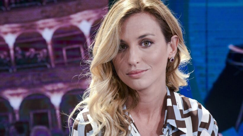 La Venezi attaccata anche in Italia: «Non deve suonare l’Inno a Roma»