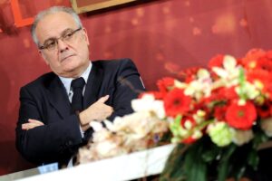 «Chiediamo a Zelensky di chiudere le cliniche per l’utero in affitto»