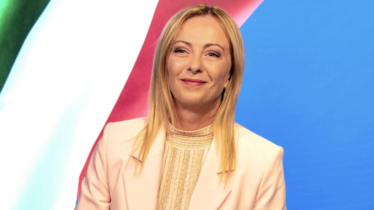 La Meloni archivia il concorso esterno
