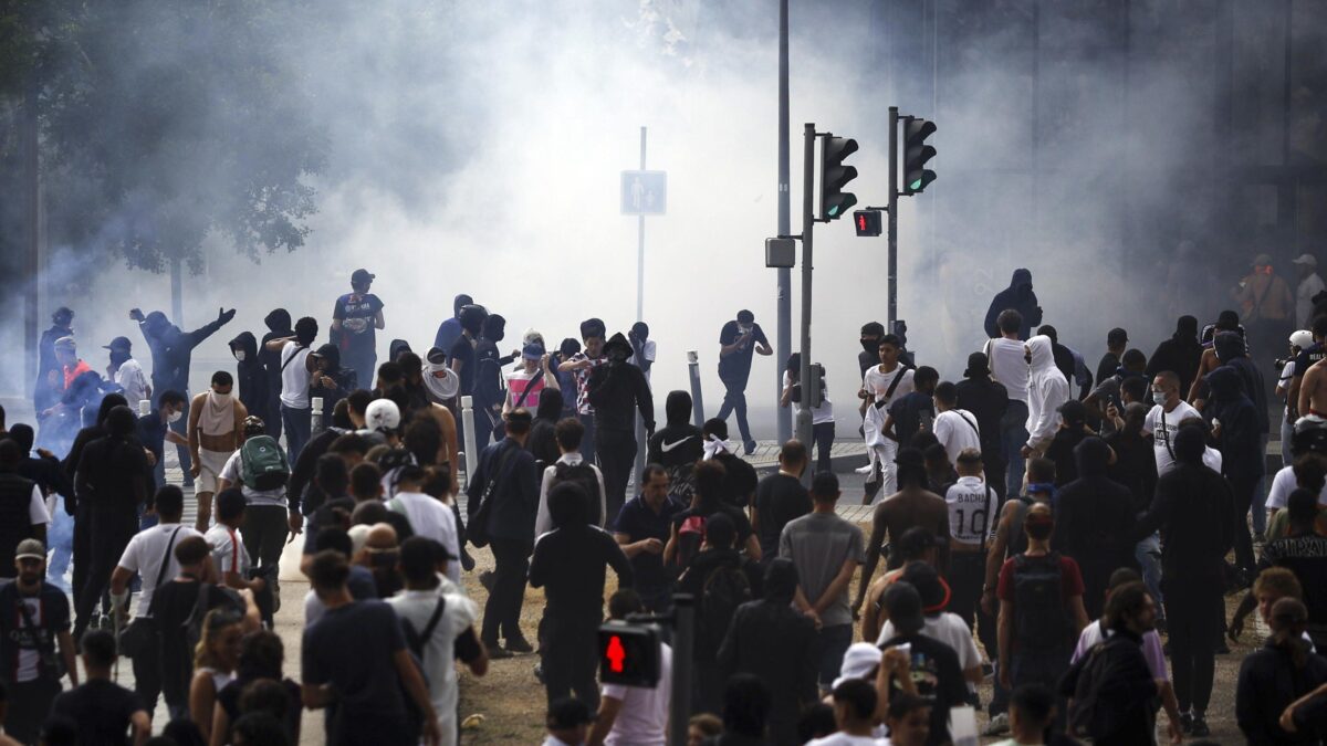 Fame di dominio e invidia della civiltà. Da qui arriva la furia dei teppisti