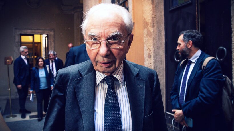 Autonomia, per fortuna Amato lascia