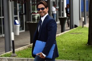 La nuova Mediaset a sinistra farà l’anti Rai