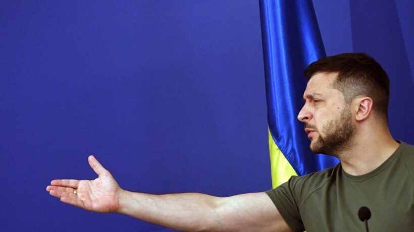 Controffensiva ferma: Zelensky chiede armi