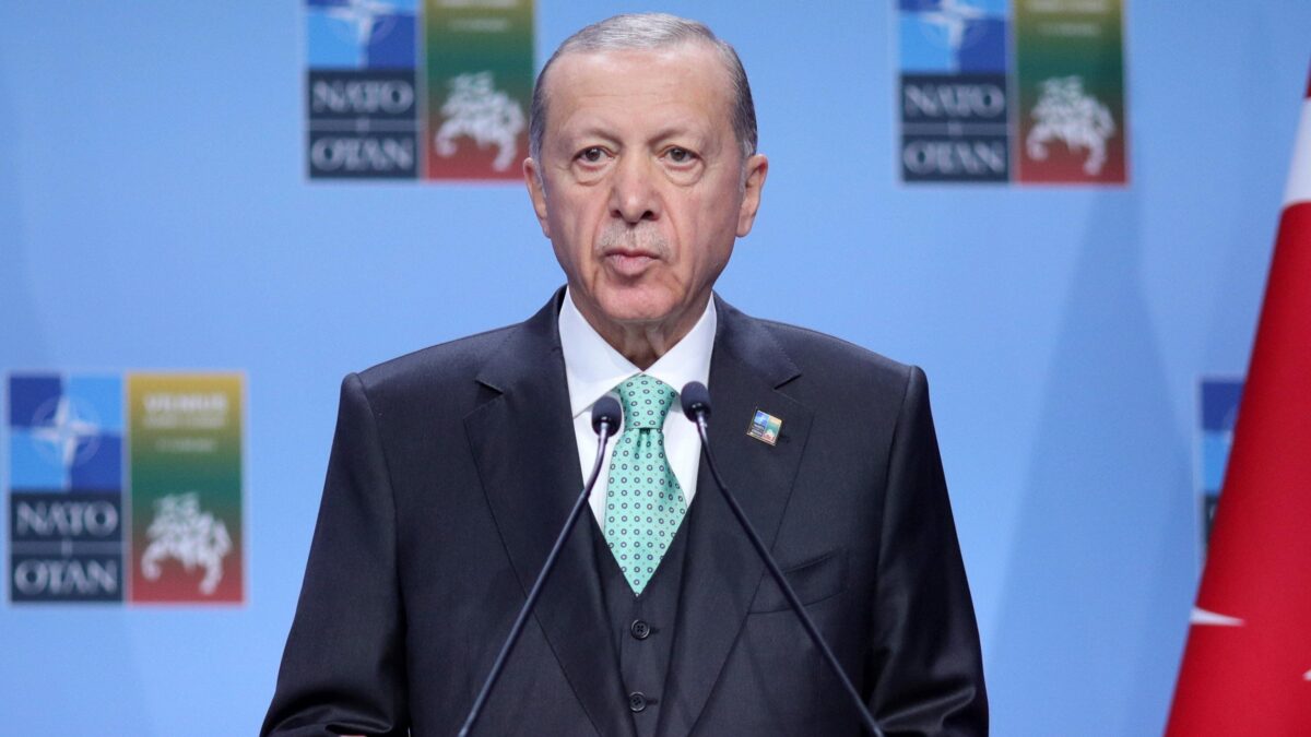 Mosca smentisce Erdogan: «Nessun accordo sul grano». E Prigozhin rispunta in slip
