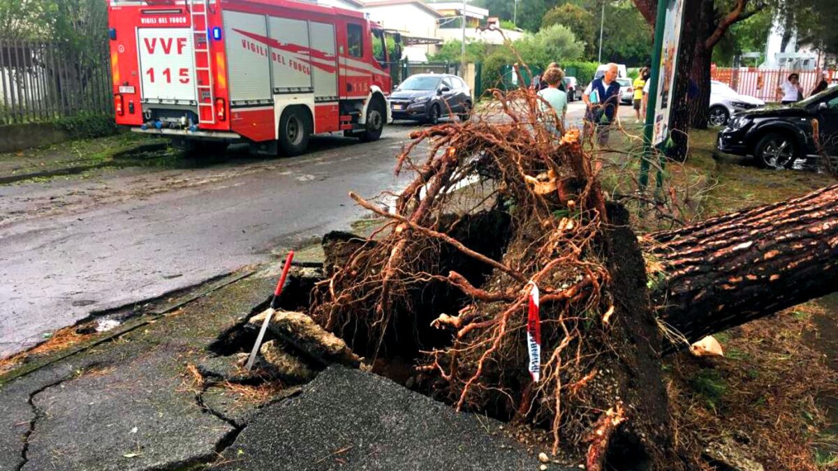 Tromba d’aria colpisce Milano e la Brianza