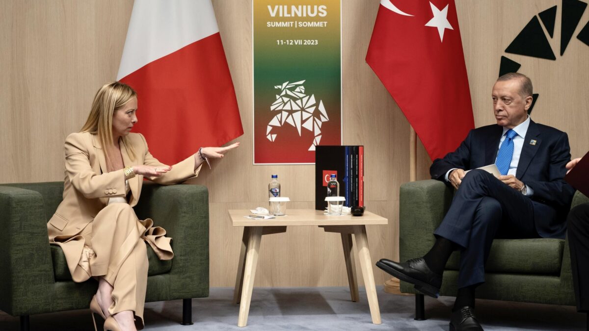 F-16, dossier curdo e un posto nell’Ue: con l’ok alla Svezia, Erdogan fa bingo